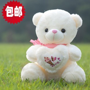 毛绒玩具泰迪熊抱心熊女生生日礼物大号布娃娃玩偶公仔包邮