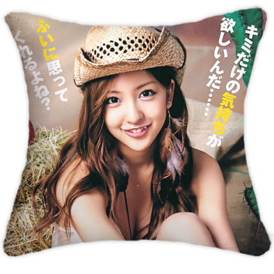 AKB48板野友美抱枕tomochin西部牛仔风格水着写真周边含芯靠枕
