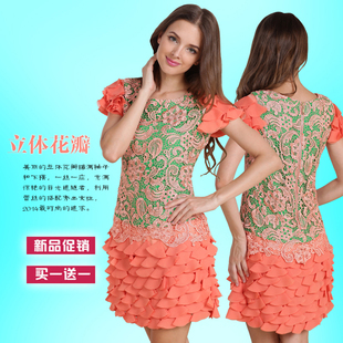 新款韩版立体花朵重工刺绣蕾丝拼接显瘦时尚气质蛋糕蓬蓬连衣裙夏