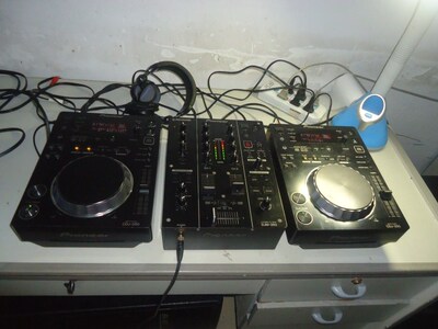 DJ二手 先锋CDJ350打碟机配350混音台一套 数码打碟 录音 保修