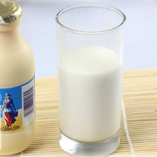 进口荷兰菲仕兰子母奶牛奶 子母蜂蜜味250ml