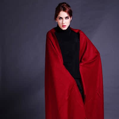 百彦娜 冬季新款深红色羊绒保暖超大披肩