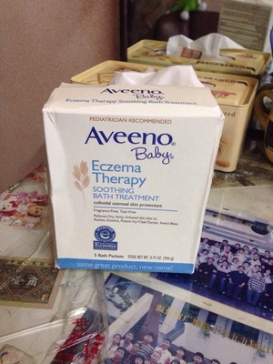 【美国直邮】Aveeno婴儿天然燕麦泡澡粉 预防缓解痱子湿疹皮炎