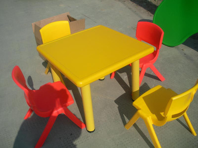 幼儿塑料桌椅儿童桌子可升降正方形桌课桌幼儿园桌家庭桌升降桌子