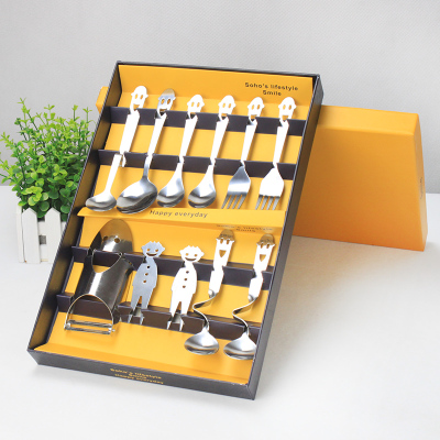 逸雨轩 创意韩式不锈钢餐具套装 笑脸削皮刀勺子叉子套装结婚礼品