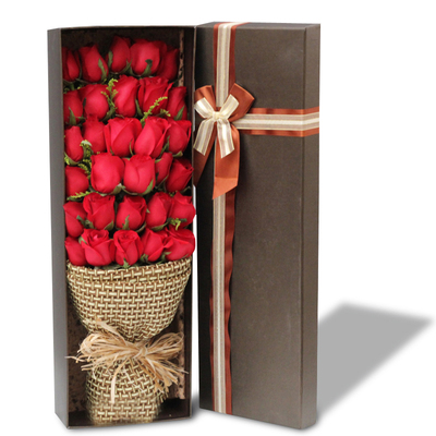 扬州同城鲜花速递圣诞节平安夜生日礼物惊喜33红玫瑰花礼盒送花