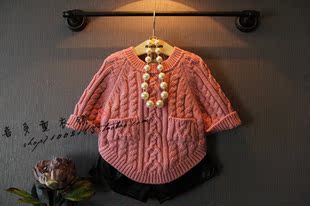 韩国童装2014秋季新品女童超嫩显肤麻花编织下摆弧形套头毛衣