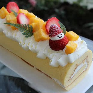 圣诞季 草莓季  草莓芒果卷 瑞士卷 蛋糕