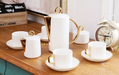欧式白色金边骨瓷陶瓷咖啡具套装 样板房餐厅餐桌装饰品家居摆件