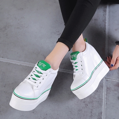 小白鞋女皮面系带韩版内增高12厘米坡跟34码休闲厚底超高跟松糕鞋
