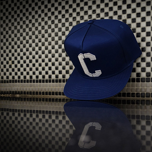 CASTERWEAR “The Great C snapback”C字经典款搭扣棒球帽平檐帽