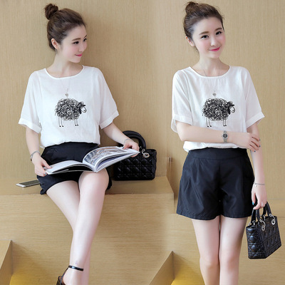夏天女装显瘦时尚印花棉麻短袖白上衣搭配阔腿黑短裤韩版两件套装