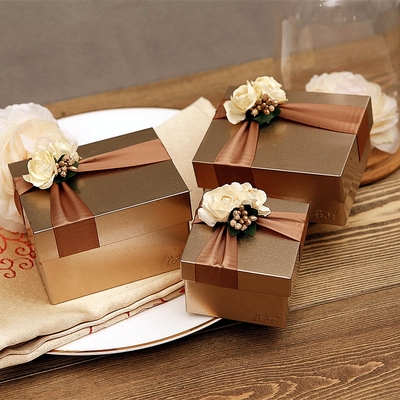 花半里 新款结婚创意欧式喜糖盒金色婚礼糖果盒子婚庆用品铁盒