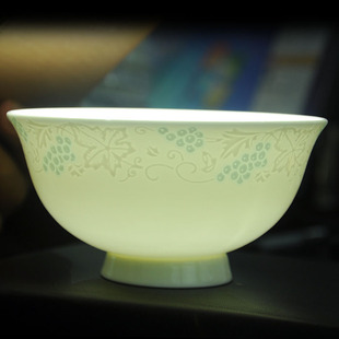 景德镇56头中式浮雕彩骨瓷餐具套装 釉中彩陶瓷碗筷碗盘碗碟套装