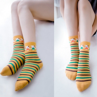 韩版潮味秋冬新品保暖加厚卡通条纹拉手猫可爱全棉女士中筒棉袜子