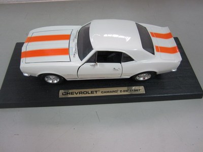 美驰图雪佛兰汽车模型1：18  原厂仿真合金车玩具收藏 男孩礼物