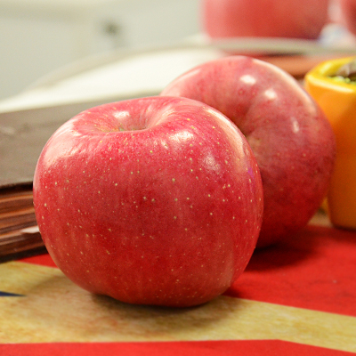 【傻大个果园】陕西红富士小苹果有机富硒水果幼儿园特供32枚