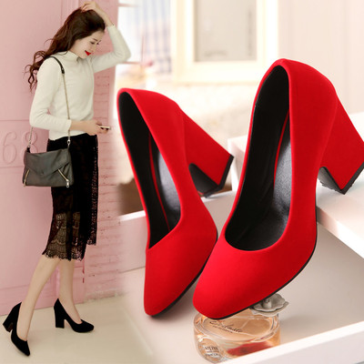 春秋方头红色婚鞋女款中跟新娘鞋粗跟女鞋大码40-41-43绒面单鞋子