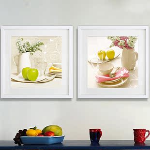 餐厅装饰画 现代简约有框画 厨房墙壁挂画 饭厅雅致水果三联画