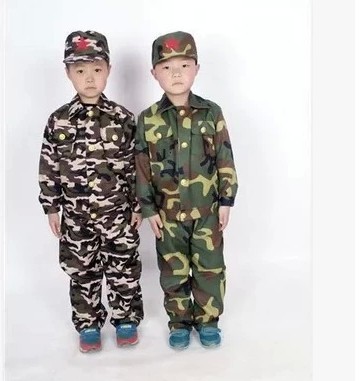 新款幼儿表演服装迷彩军服小孩解放服儿童演出服饰摄影儿童军装