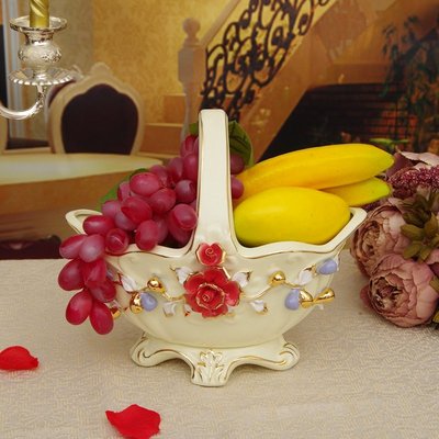 欧式新款现代牙瓷创意陶瓷干果水果盘家用简约手提果篮客厅酒店