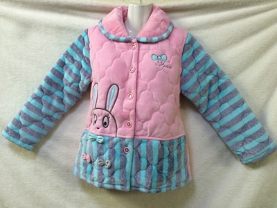 2015年冬季新品保暖加厚贝贝绒夹棉女款小兔头开扣家居服睡衣套装