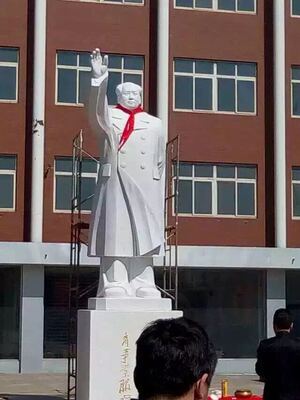 汉白玉毛泽东大型雕塑工艺品 石雕毛主席像 定制各种大小伟人像