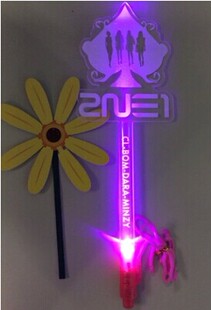 2NE1演唱会韩国代购官方应援灯 荧光棒 应援棒 荧光灯现货即发