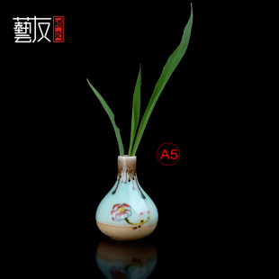 彩绘青瓷个性台面小花插摆件水培花器茶道日式迷你手工陶瓷小花瓶