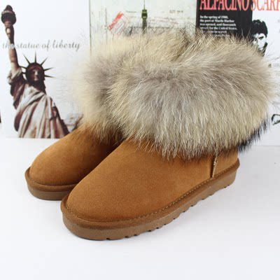 冬季新款雪地靴女短筒狐狸毛皮毛一体短靴真皮平底防滑加厚底棉鞋
