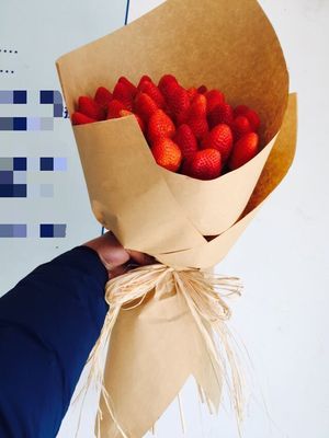 新鲜水果草莓苹果深圳生日毕业典礼圣诞节平安夜鲜花束 送全国