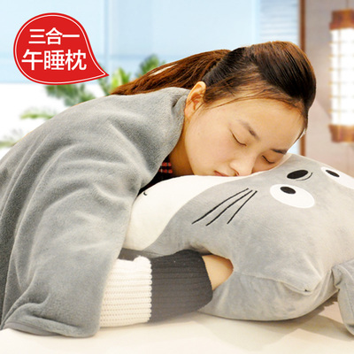 卡通龙猫公仔抱枕空调被两用创意可爱表情暖手抱枕插手捂手枕靠垫