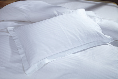 宾馆酒店专用单枕套白色纯色全棉40贡缎加密三公分缎条枕头套样品