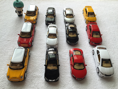 儿童玩具车模原厂仿真合金汽车模型mini、R8回力车男孩玩具