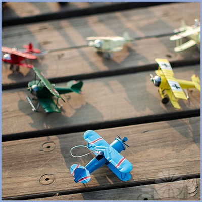 zakka杂货 迷你铁皮飞机 创意工艺礼品 装饰摆件 儿童玩具滑翔机