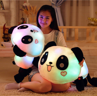 熊猫公仔 抱枕毛绒玩具发光趴趴熊猫布娃娃七夕节生日礼物送女生