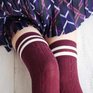 韩国新款英伦学院风学生运动过膝袜全棉长筒袜麻花纹堆堆袜女袜子