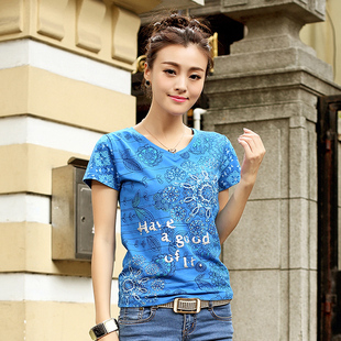 2015新款夏装韩版女装短袖T恤女修身V领蓝色印花体恤