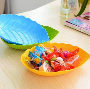 新品时尚创意多色树叶形水果盘塑料糖果瓜子零食盘子降价厂家正品