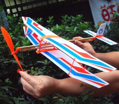 包邮DIY自制橡筋动力模型飞机航模 拼装赛车飞鸟中小学生比赛器材