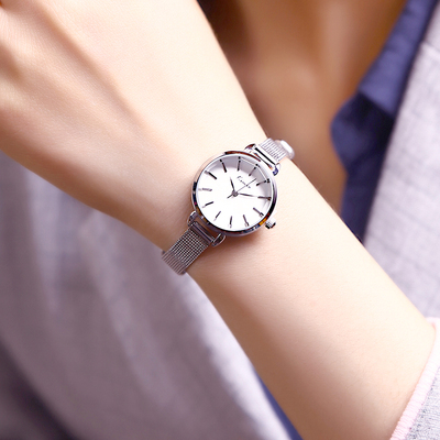 特价金米欧女士腕表石英表电子情侣时尚韩版潮流链条防水时装手表