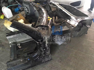 保时捷911 GT3帕拉梅拉 卡宴 玛卡前幅 纵梁 后幅 后叶子板拆车